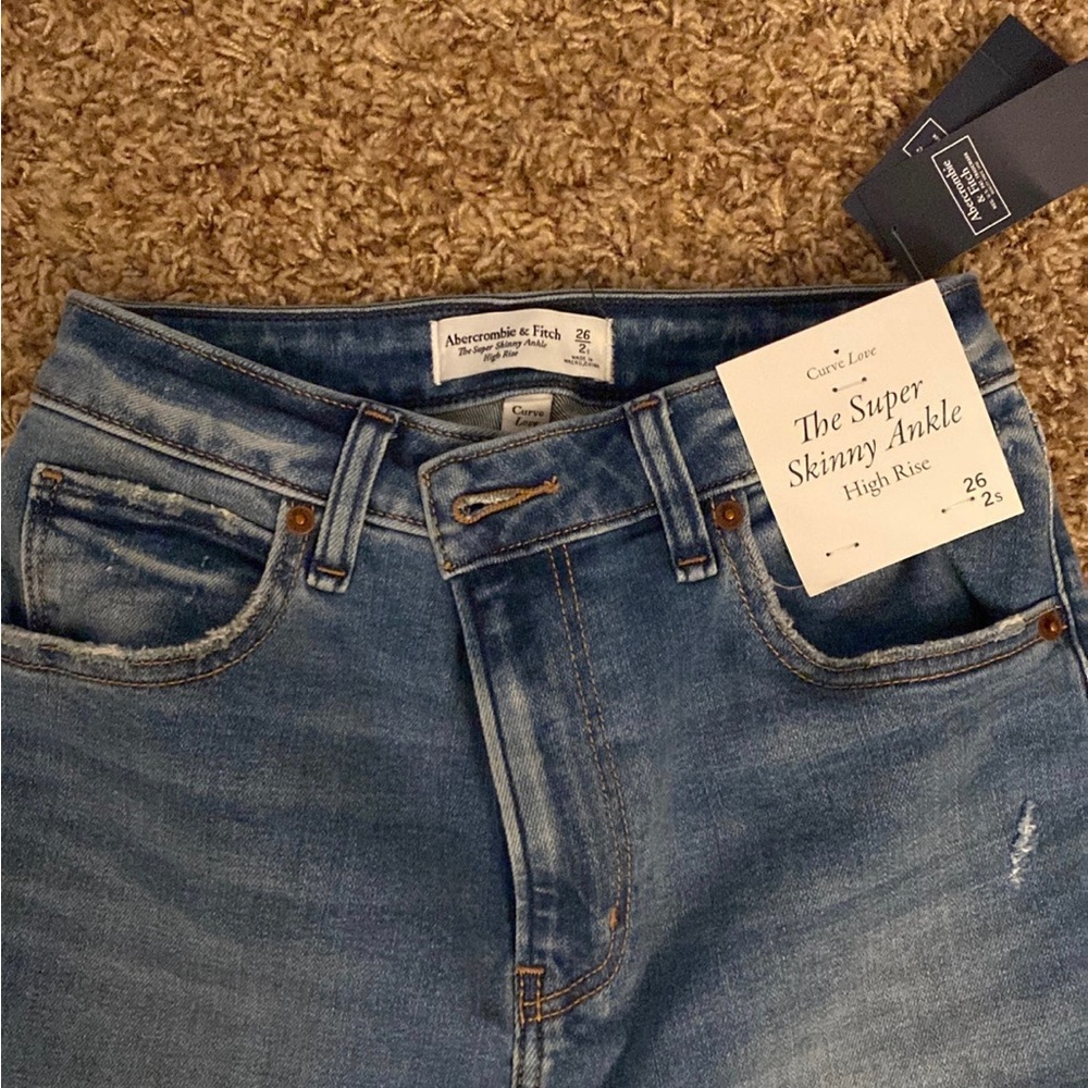 Abercrombie Curve Love High Rise Skinny Jeans